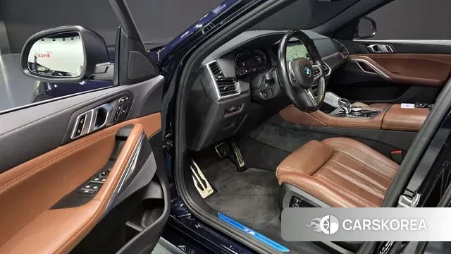 BMW X6 (G06) 2022 Черный из Кореи, фото 2