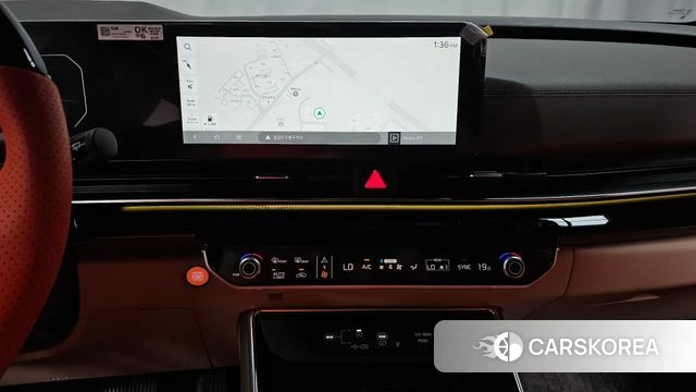 Kia The New Carnival 4th Generation 2024 Черный из Кореи, фото 2