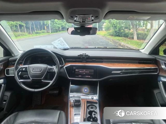 Audi A6 2021 Черный из Китая, фото 2