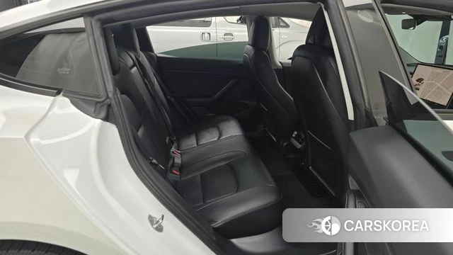 Tesla Model 3 2022 Белый из Кореи, фото 2