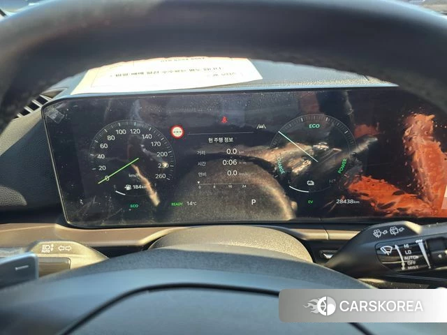 Kia The New Sportage 5th Generation Hybrid 2025 Серебристо-серый из Кореи, фото 2