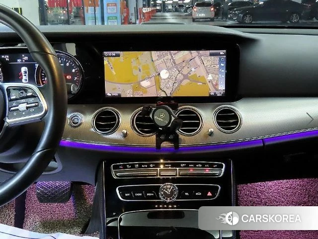 Mercedes-Benz E-Class W213 2019 Белый из Кореи, фото 2