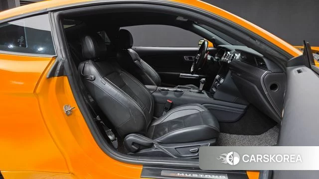 Ford Mustang 2019 Оранжевый из Кореи, фото 2