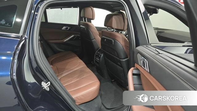 BMW X6 (G06) 2023 Черный из Кореи, фото 2