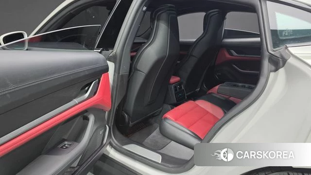 Porsche Taycan 2025 Серый из Кореи, фото 2