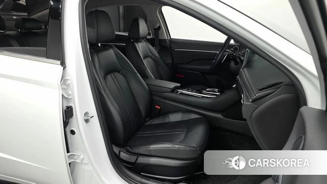 Hyundai Sonata (DN8) 2022 Белый из Кореи, фото 2