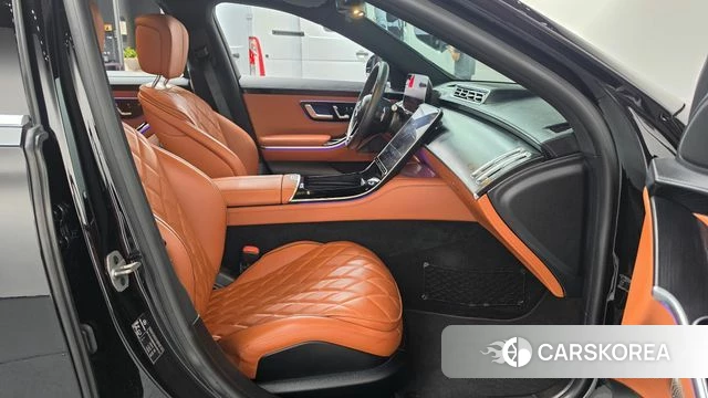 Mercedes-Benz S-Class W223 2024 Черный из Кореи, фото 2