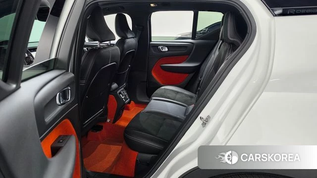 Volvo XC40 2019 Белый из Кореи, фото 2
