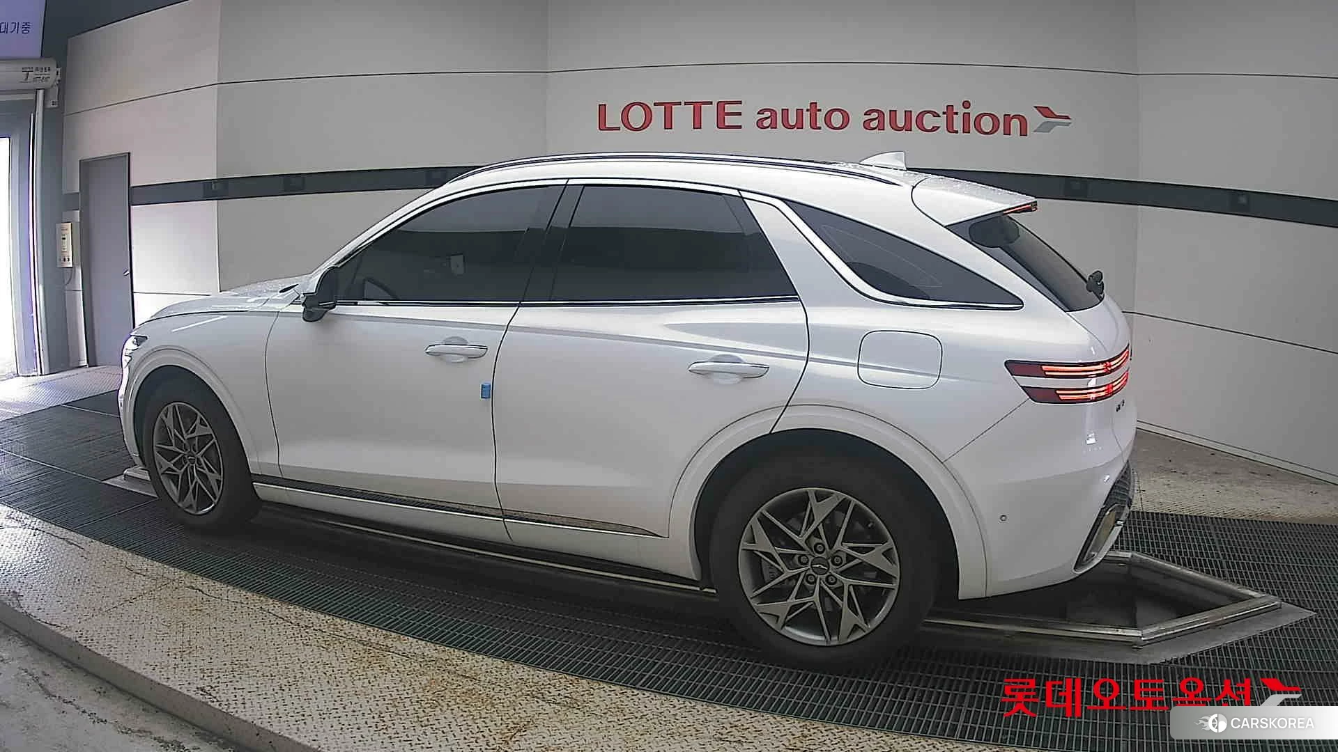 Hyundai GV70 2023 Uyuni White из Кореи, фото 2