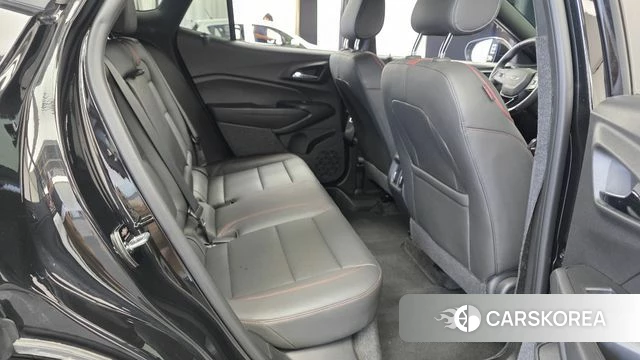 Chevrolet (GM Daewoo) Trax Crossover 2023 Черный из Кореи, фото 2