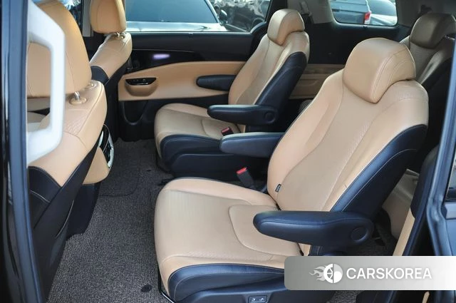 Kia Carnival 4th generation 2020 Черный из Кореи, фото 2