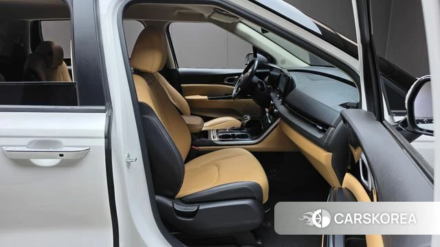 Kia Carnival 4th generation 2021 Белый из Кореи, фото 2