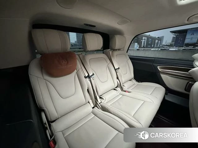 Mercedes-Benz V-Class 2023 Черный из Китая, фото 2