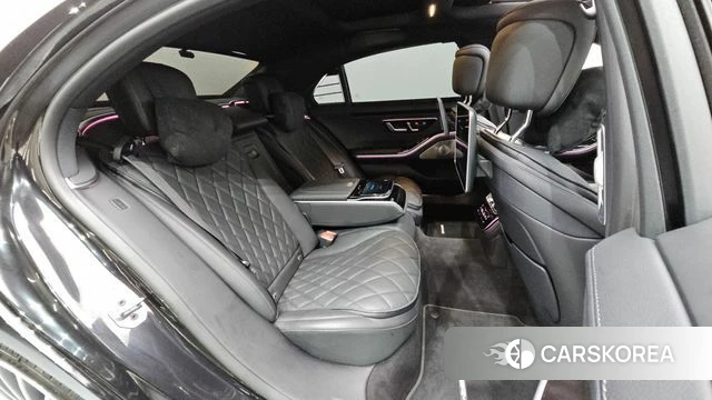 Mercedes-Benz S-Class W223 2023 Черный из Кореи, фото 2