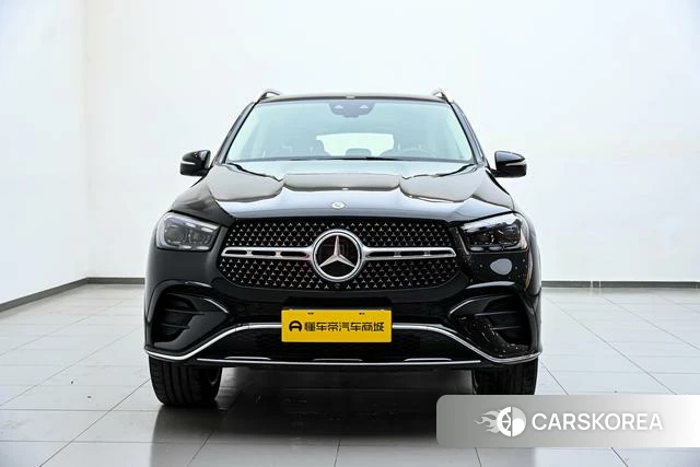 Mercedes-Benz GLE 2023 Черный из Китая, фото 2
