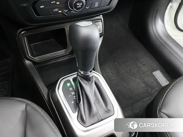 Jeep Renegade 2022 Белый из Кореи, фото 2