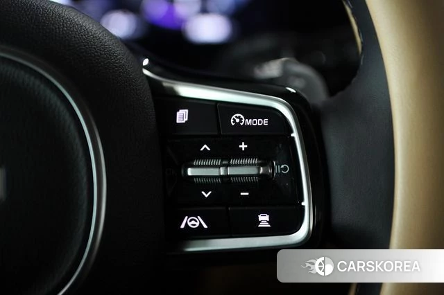 Kia Carnival 4th generation 2023 Черный из Кореи, фото 2