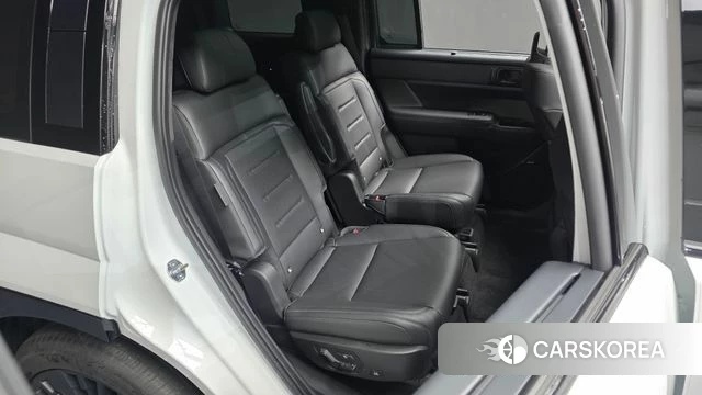 Hyundai Santa Fe (MX5) 2026 Белый из Кореи, фото 2
