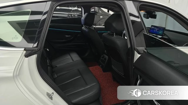 BMW 3 Series GT (F34) 2020 Белый из Кореи, фото 2