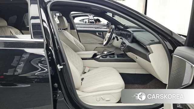 Kia K8 2023 Черный из Кореи, фото 2
