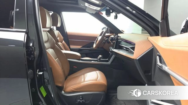 Ssangyong Torres 2022 Черный из Кореи, фото 2