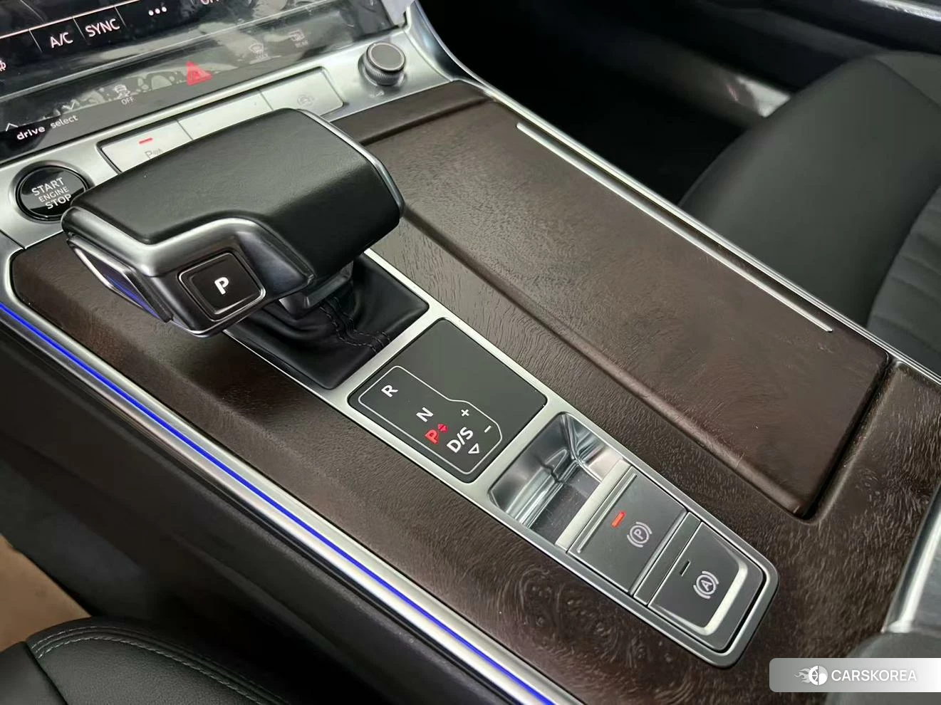 Audi A6 2020 Черный из Китая, фото 2