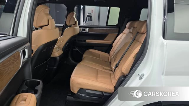 Hyundai Santa Fe (MX5) 2023 Белый из Кореи, фото 2
