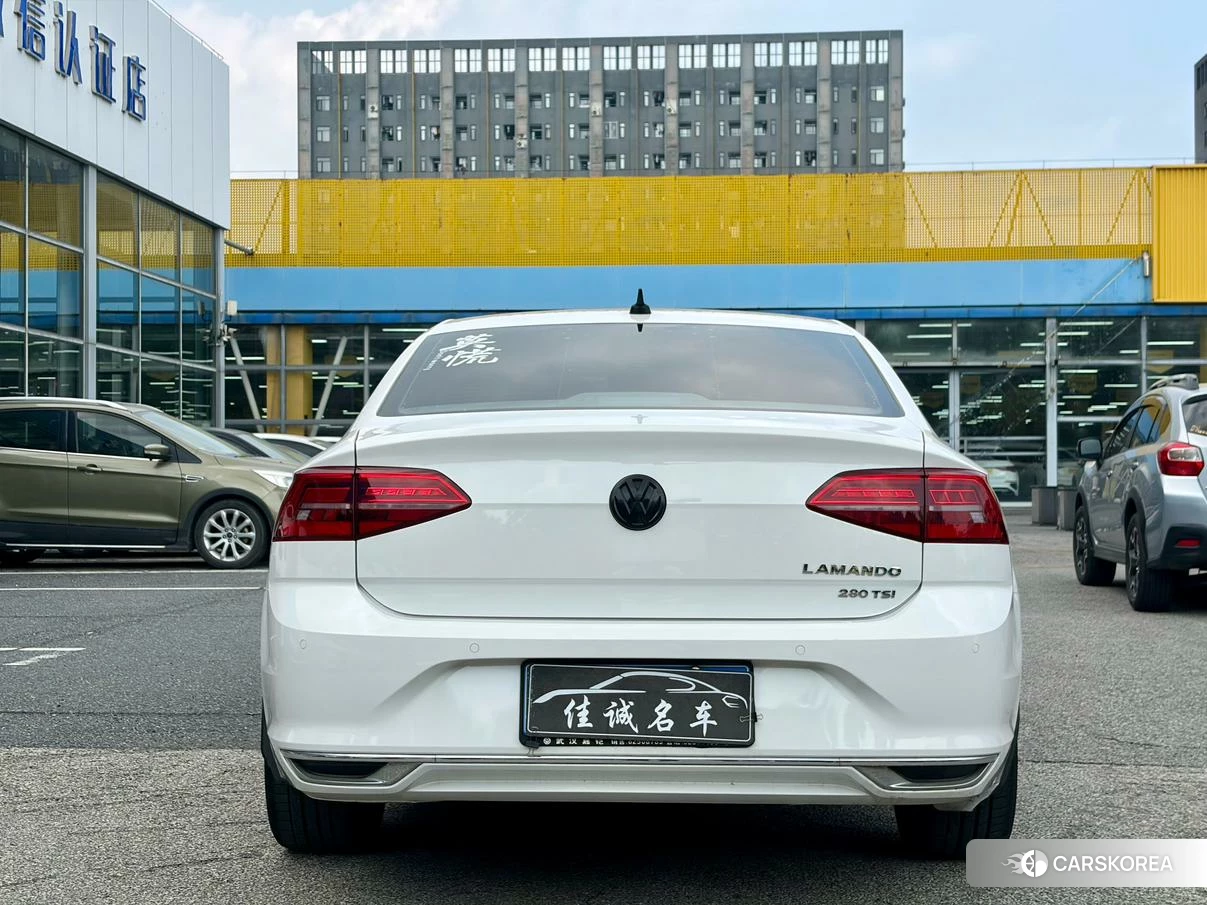 Volkswagen Lamando 2020 Белый из Китая, фото 2