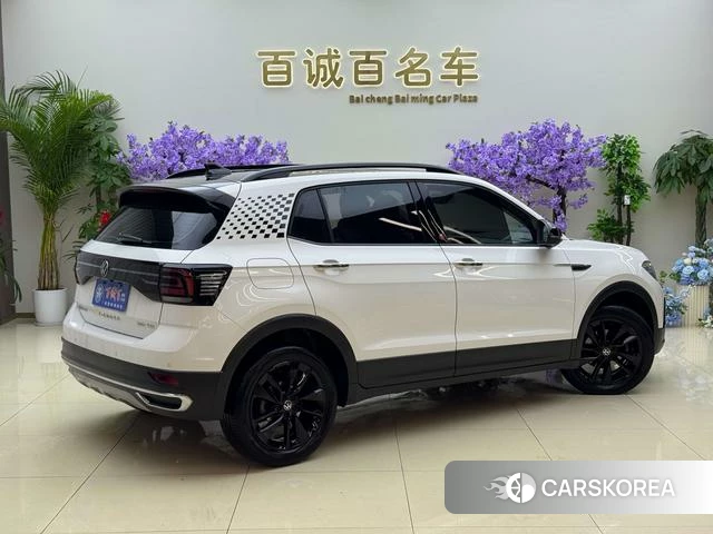 Volkswagen T-Cross 2022 Белый из Китая, фото 2