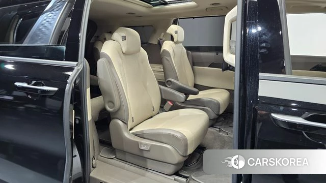 Kia Carnival 4th generation 2020 Черный из Кореи, фото 2