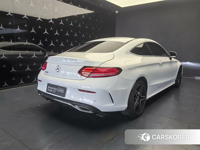 Mercedes-Benz C-class 2021 Белый из Китая, фото 2