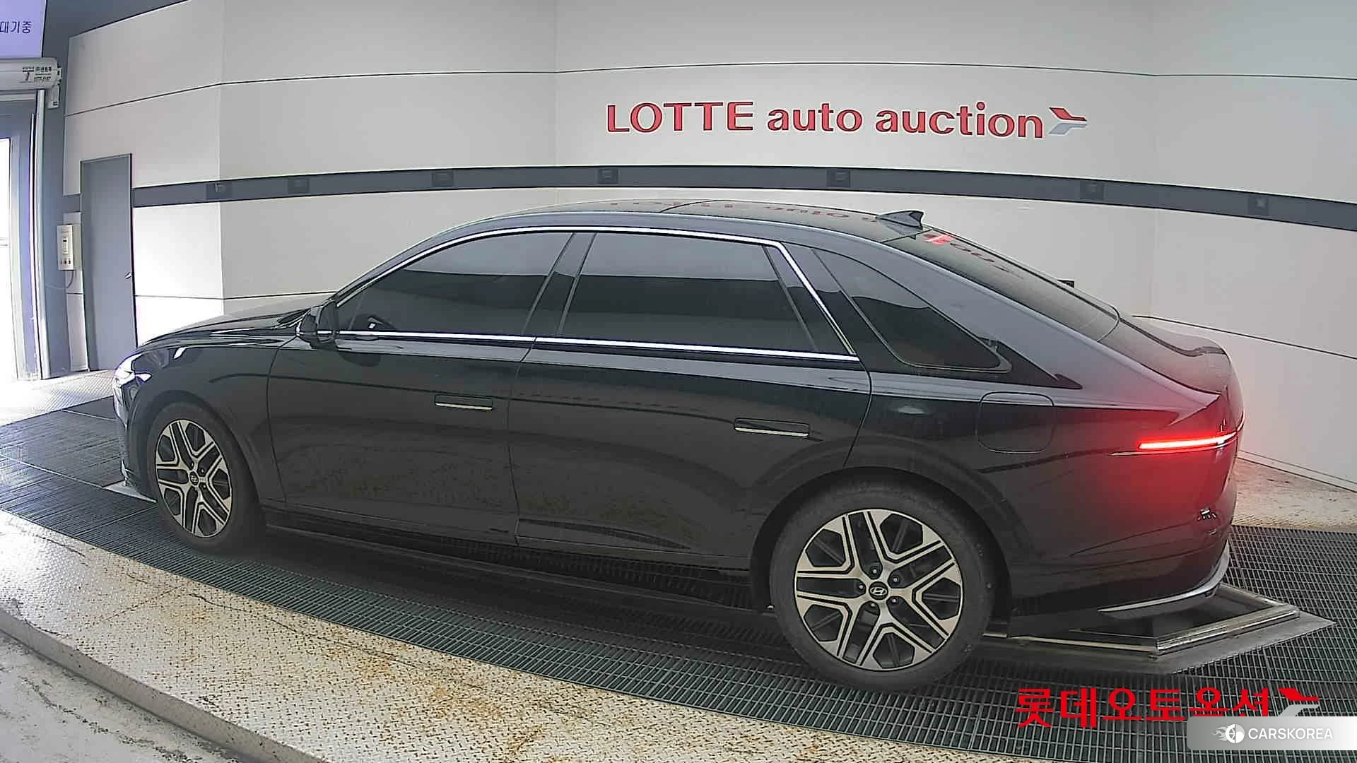 Hyundai Grandeur Hybrid 2023 Черный из Кореи, фото 2