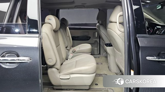 Kia The New Carnival 2018 Серый из Кореи, фото 2