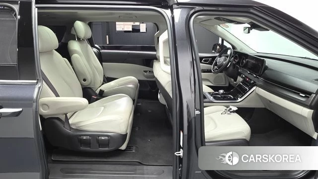 Kia Carnival 4th generation 2020 Серый из Кореи, фото 2