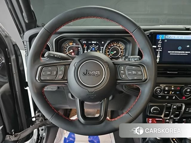 Jeep Wrangler (JL) 2024 Черный из Кореи, фото 2