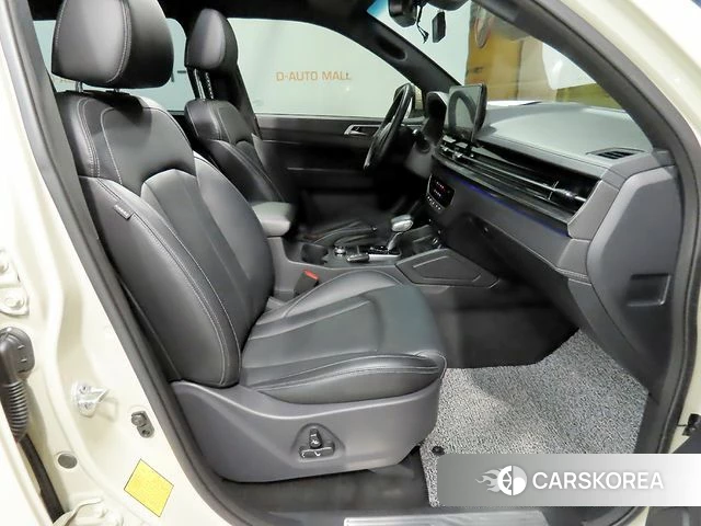 Ssangyong The New Rexton Sport 2024 Жемчужный цвет из Кореи, фото 2