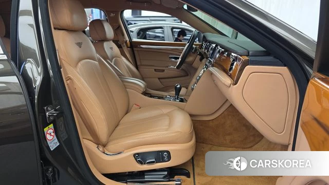 Bentley Mulshan 2018 Серый из Кореи, фото 2