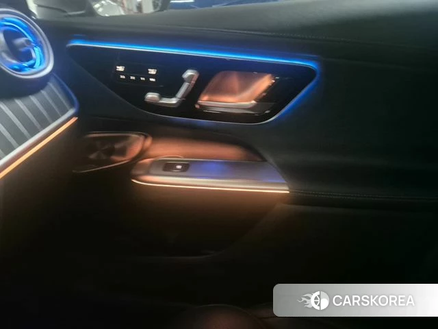 Mercedes-Benz GLC-Class X254 2025 Белый из Кореи, фото 2