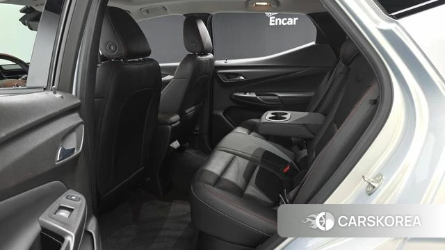 Chevrolet (GM Daewoo) Bolt EUV 2023 Серебряный из Кореи, фото 2
