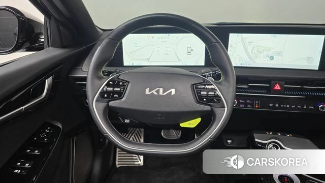 Kia EV6 2023 Черный из Кореи, фото 2