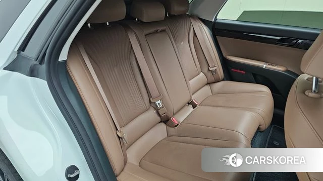 Hyundai Grandeur Hybrid (GN7) 2024 Белый из Кореи, фото 2