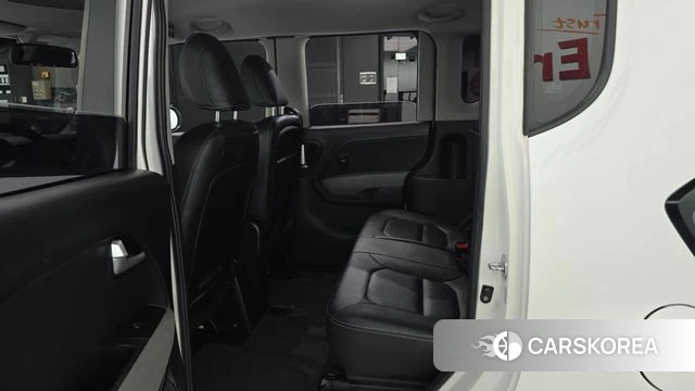 Kia The New Kia Ray 2023 Белый из Кореи, фото 2