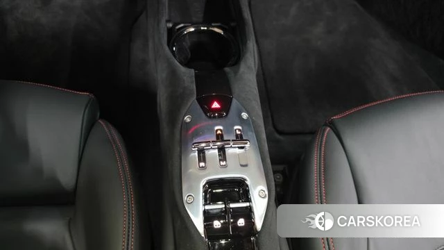 Ferrari 296 GTB 2024 Красный из Кореи, фото 2