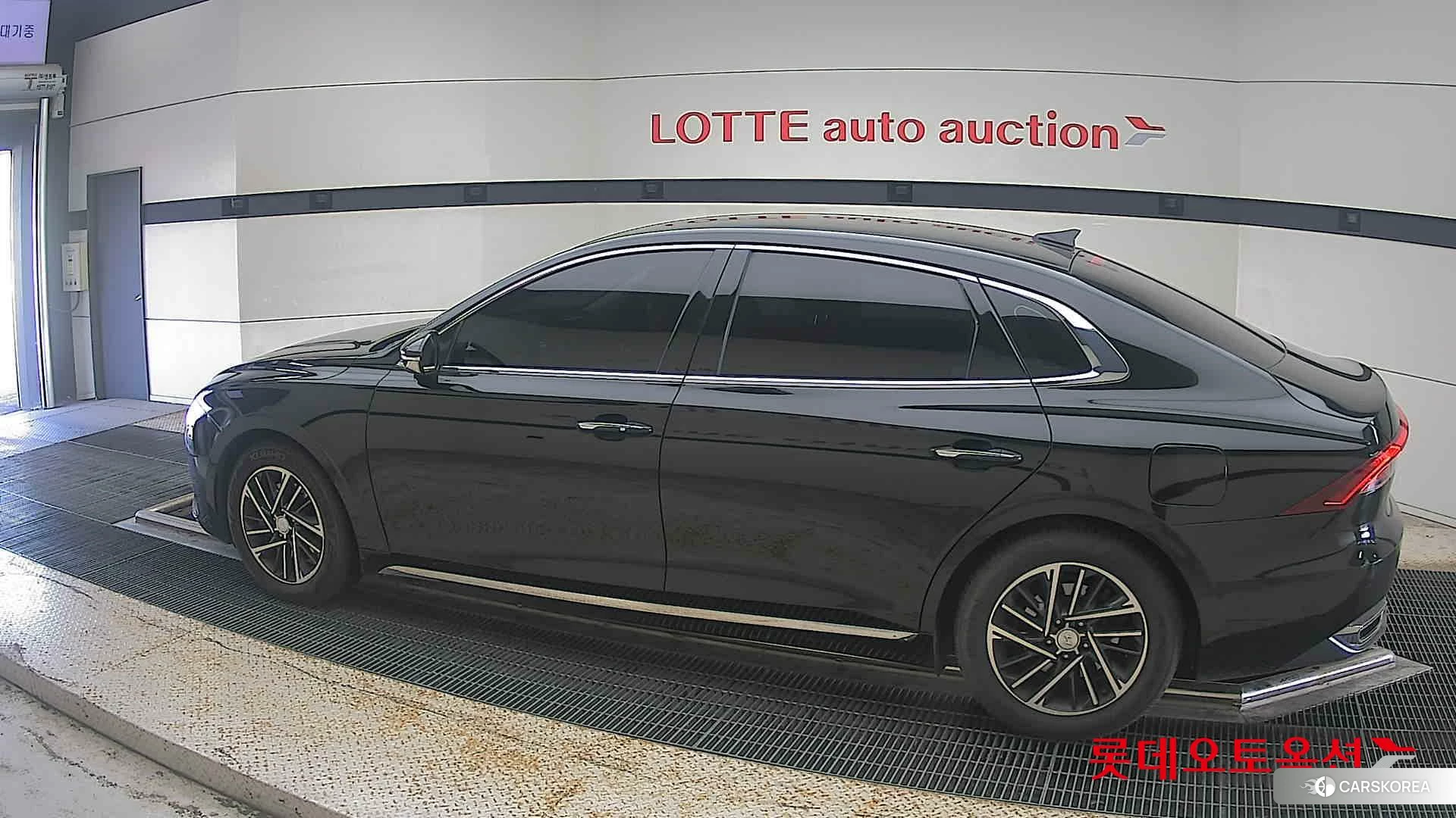 Hyundai Grandeur 2020 Midnight Black из Кореи, фото 2