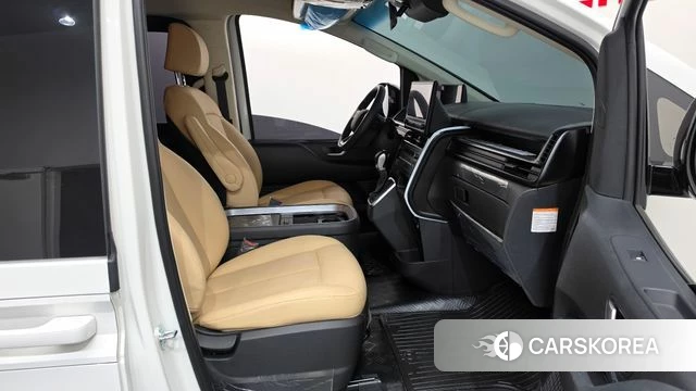 Hyundai The New Staria 2026 Белый из Кореи, фото 2
