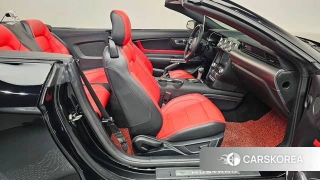 Ford Mustang 2020 Черный из Кореи, фото 2