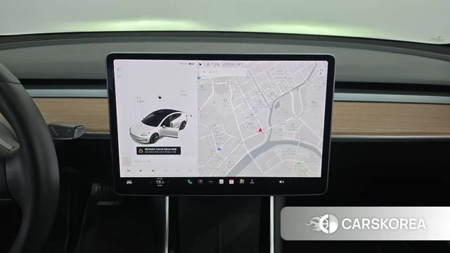 Tesla Model 3 2020 Белый из Кореи, фото 2