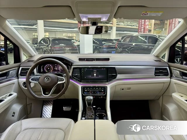 Volkswagen Viloran 2021 Красный из Китая, фото 2