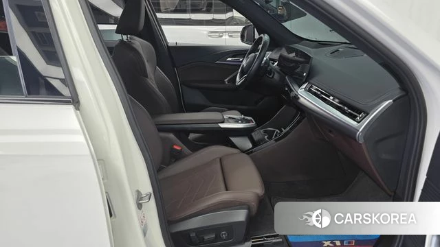 BMW X1 (U11) 2023 Белый из Кореи, фото 2