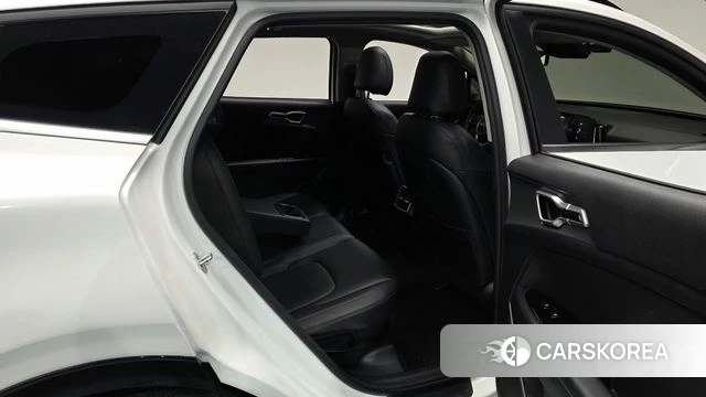 Kia Sportage 5th Generation 2021 Белый из Кореи, фото 2